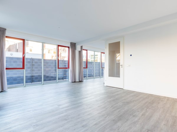 Medium property photo - Halverwege 7, 2402 NK Alphen aan den Rijn